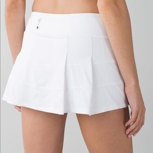 Lululemon white tennis skirt